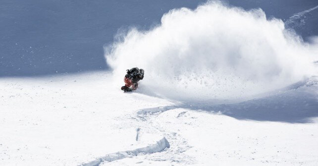 OFF-PISTE SNOWBOARD: WHERE AND HOW TO DO IT SAFELY