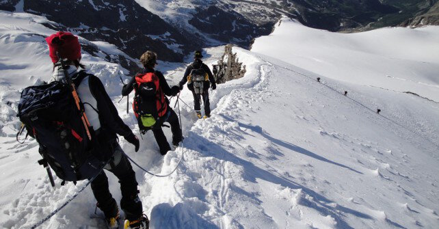 9 WINTER ACTIVITIES YOU CAN DO ON THE EASTERN ALPS