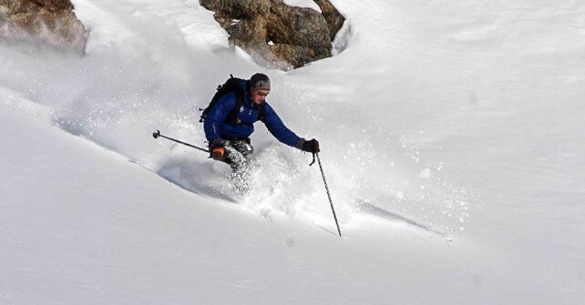 Snow shoes, heliskiing and freeride, wellcome back aventure!
