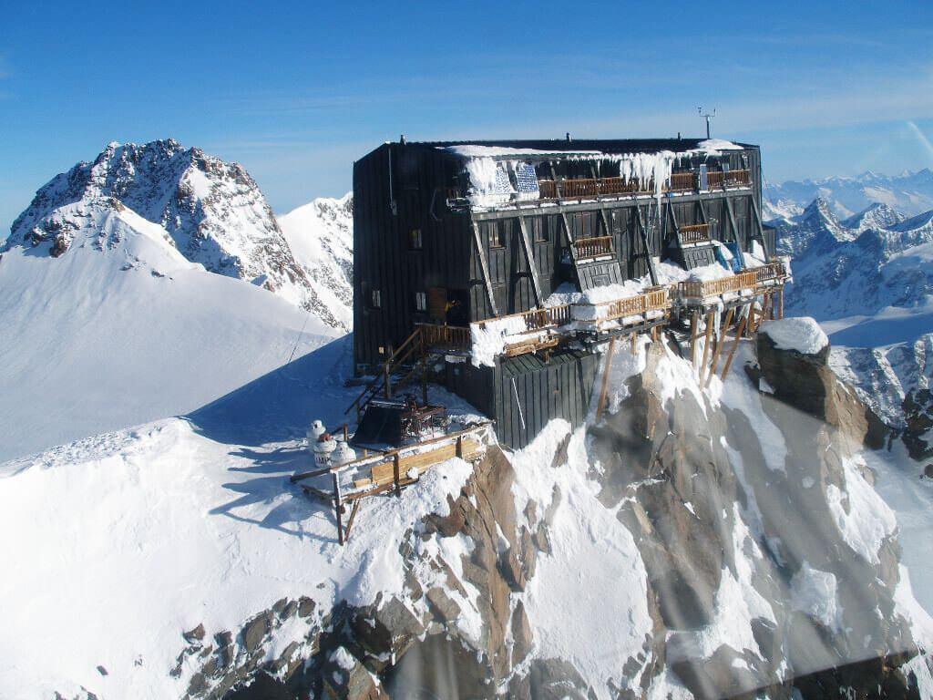 Tour Trekking Capanna Margherita Hut Info On Alagna It