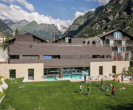Mirtillo Rosso Family Hotel