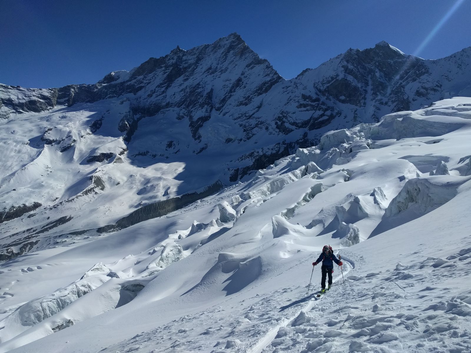 sci alpinismo su ghiacciao
